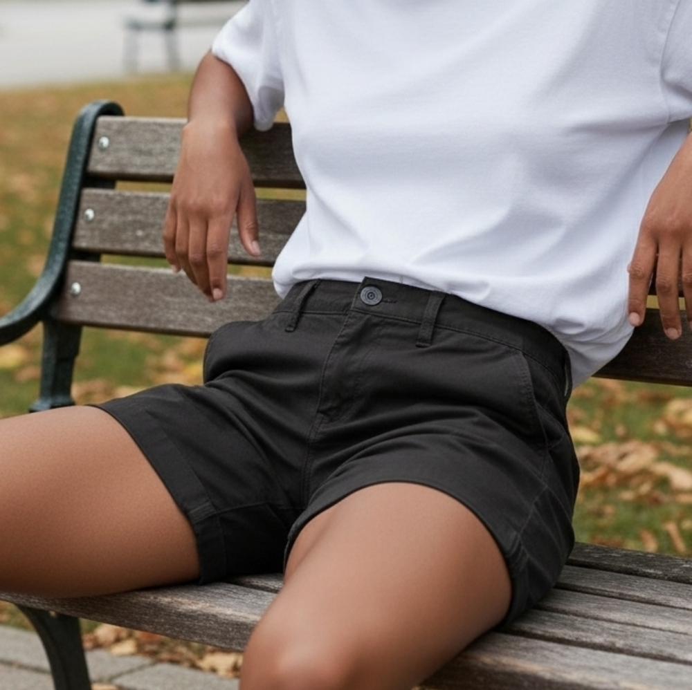 Royalty for me black stretchy 14P shorts